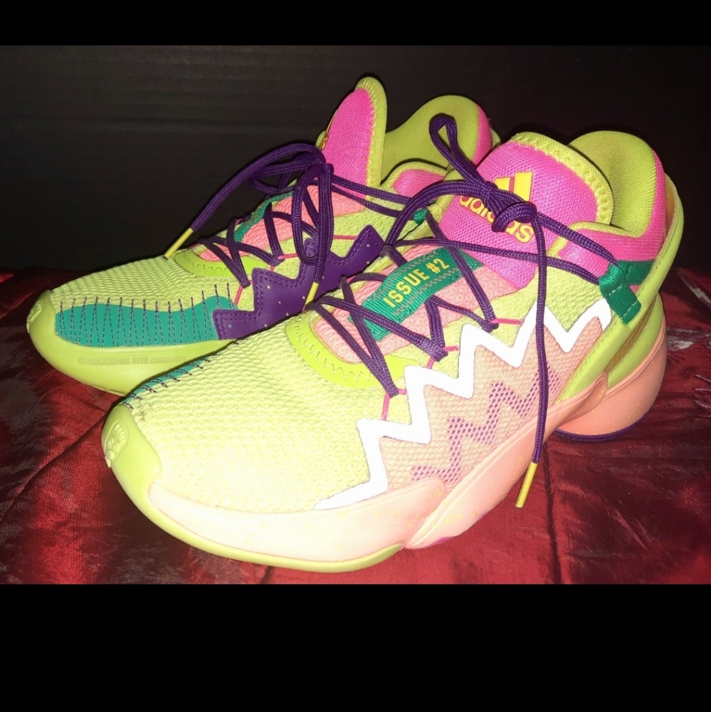 Adidas Donovan Mitchell shoes